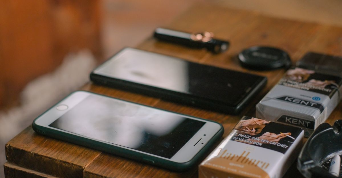 KRA Seizes Undeclared Smartphone Consignment at Eldoret Airport: What Importers Must Know